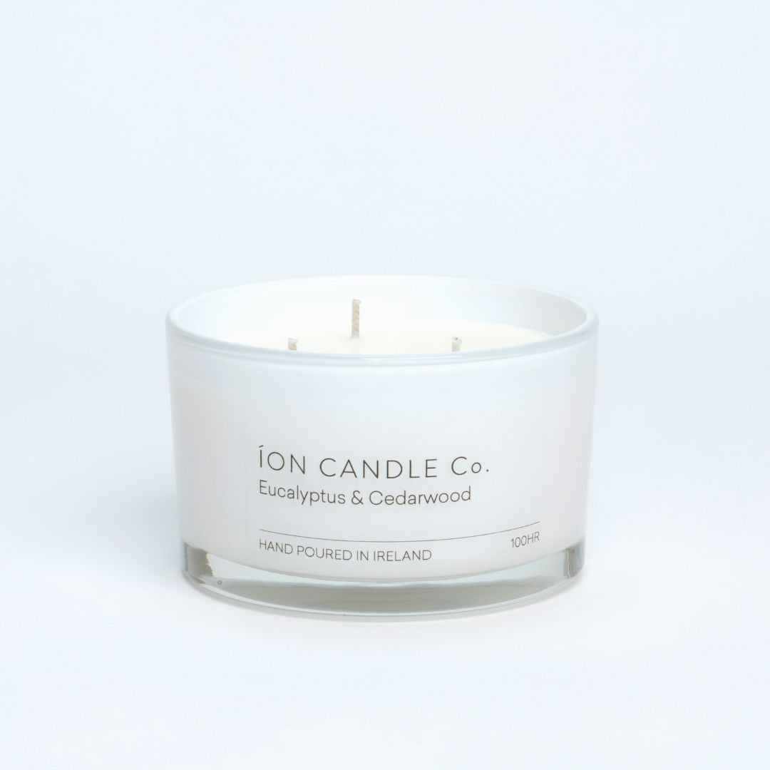 Ion Candle Co. - luxury scented eucalyptus & cedarwood candle - 100 hours burn time
