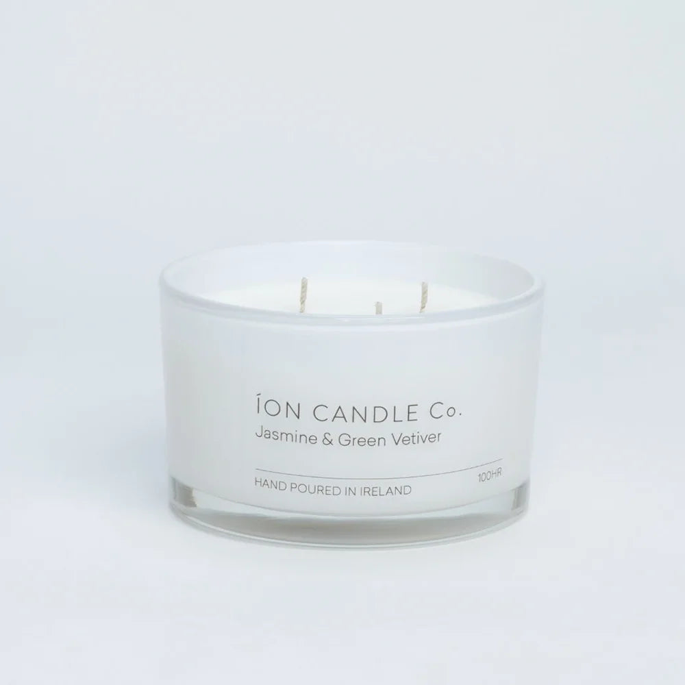 Ion Candle Co. - Jasmine & Green Vetiver Luxury scented candle - 100 Hours Burn Time