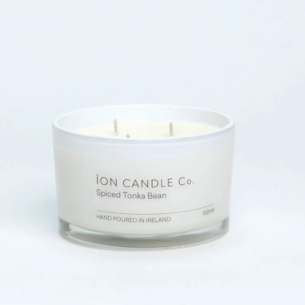 Ion Candle Co. - Luxury scented spiced tonka bean candle against a white background - 100 hours burn time