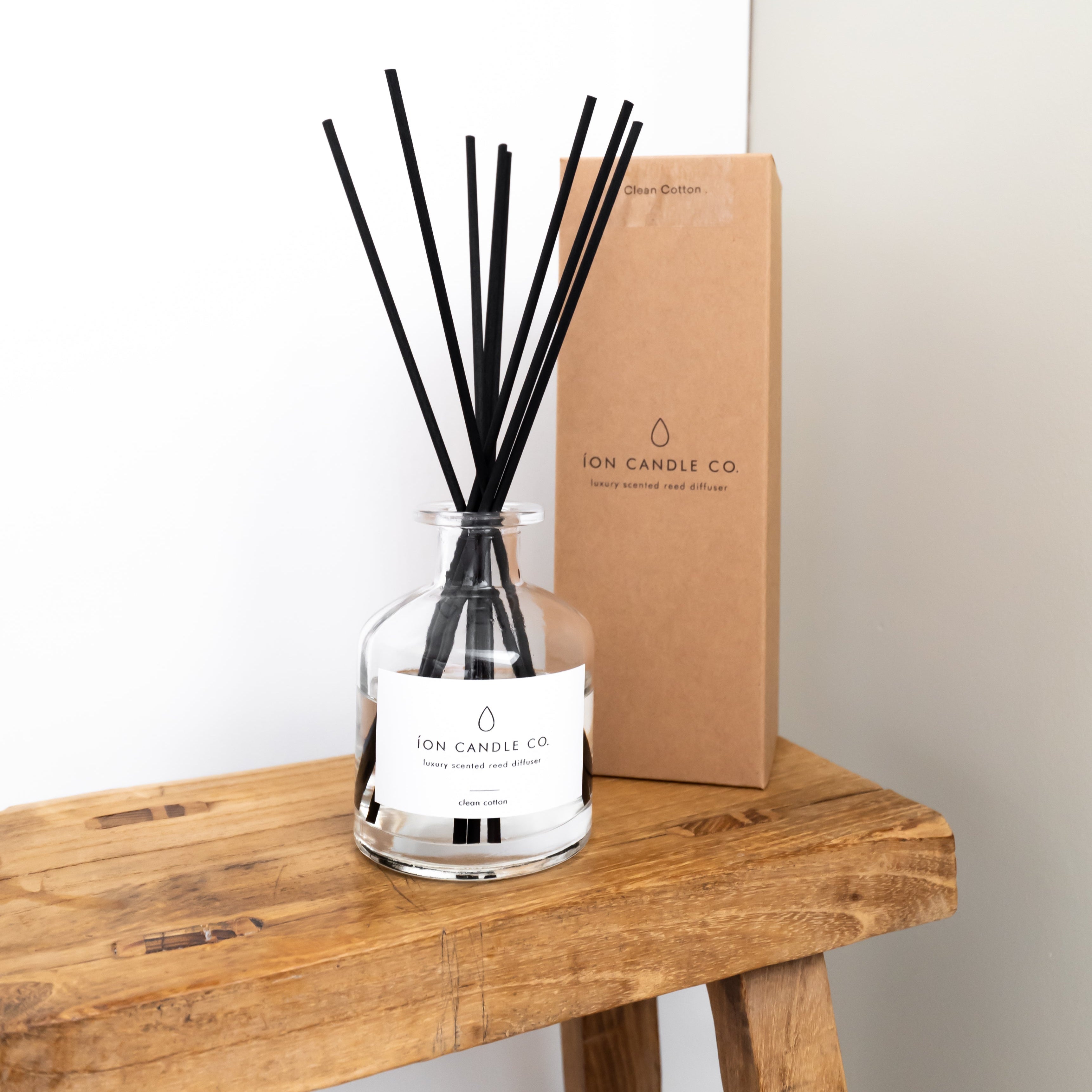 Luxury Reed Diffuser - Clean Cotton - Ion Candle Co. – Íon Candle Co.