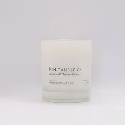 Ion Candle Co. - Jasmine & Green Vetiver Luxury scented candle - 45 Hours Burn Time