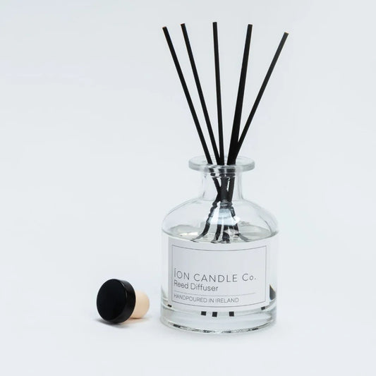 Luxury scented reed diffuser 200ml - Rosemary Sandlewood Pine