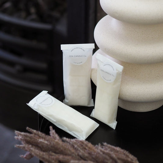 Ion Candle Co. - Luxury scented Lily & musk wax melts 