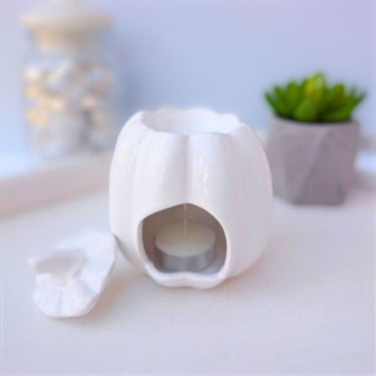 Halloween pumpkin wax burner in white