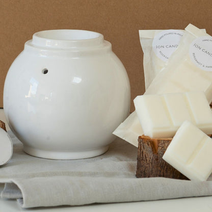 Oslo ceramic stylish white wax burner 
